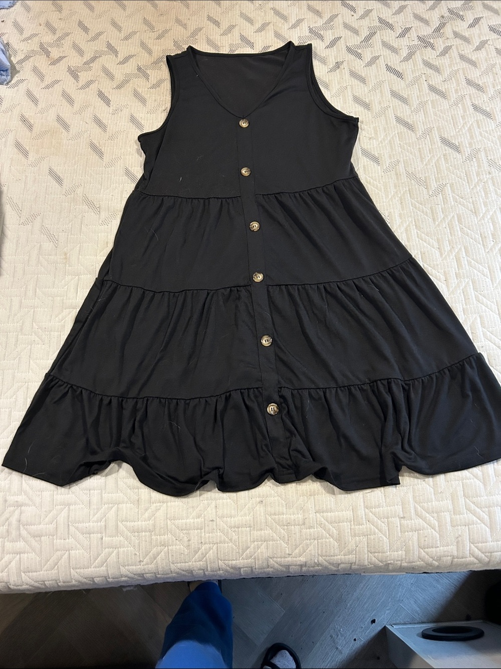 Women’s  Black Button-Front Tiered Dress